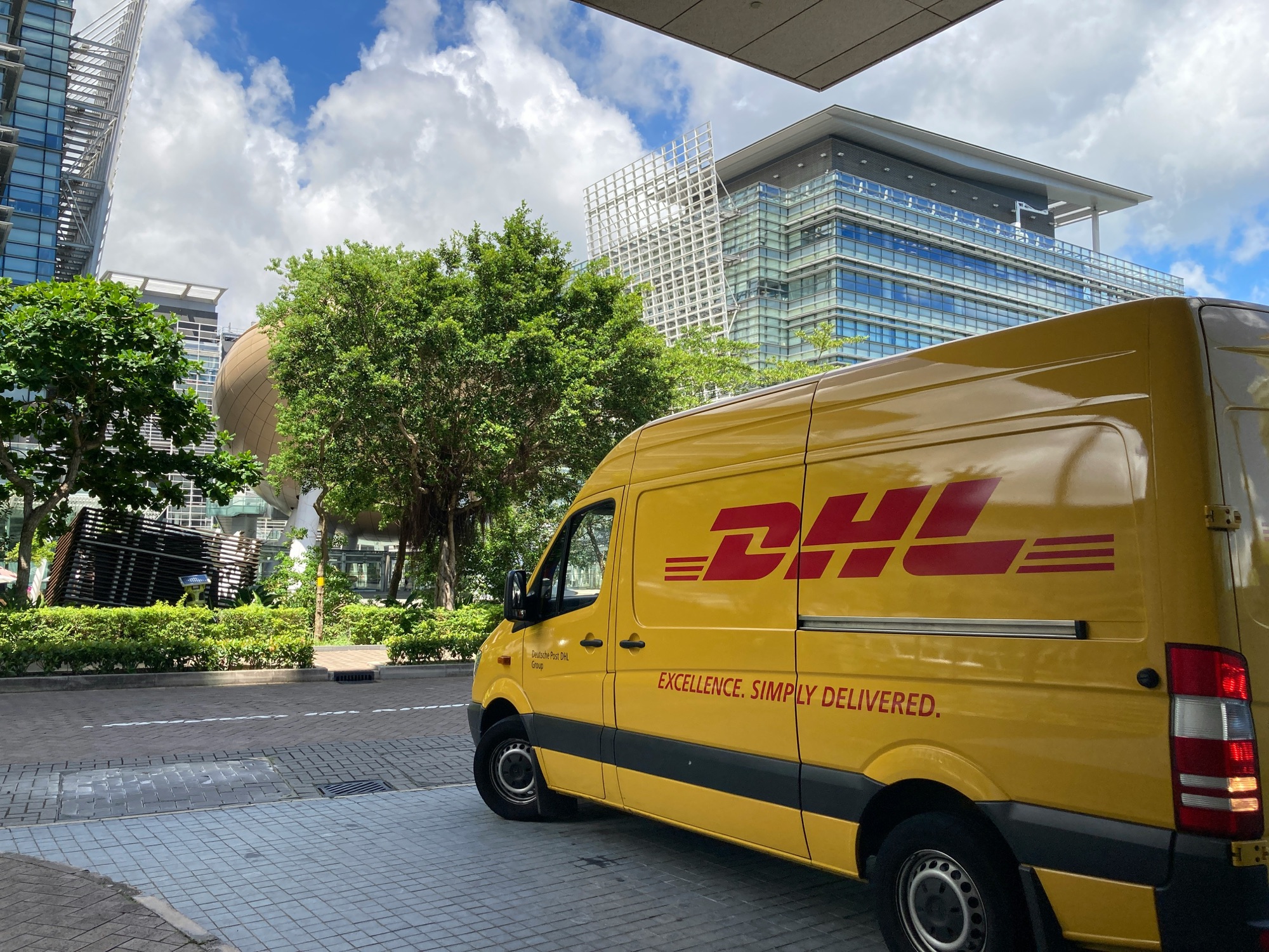 DHL Express international shipping