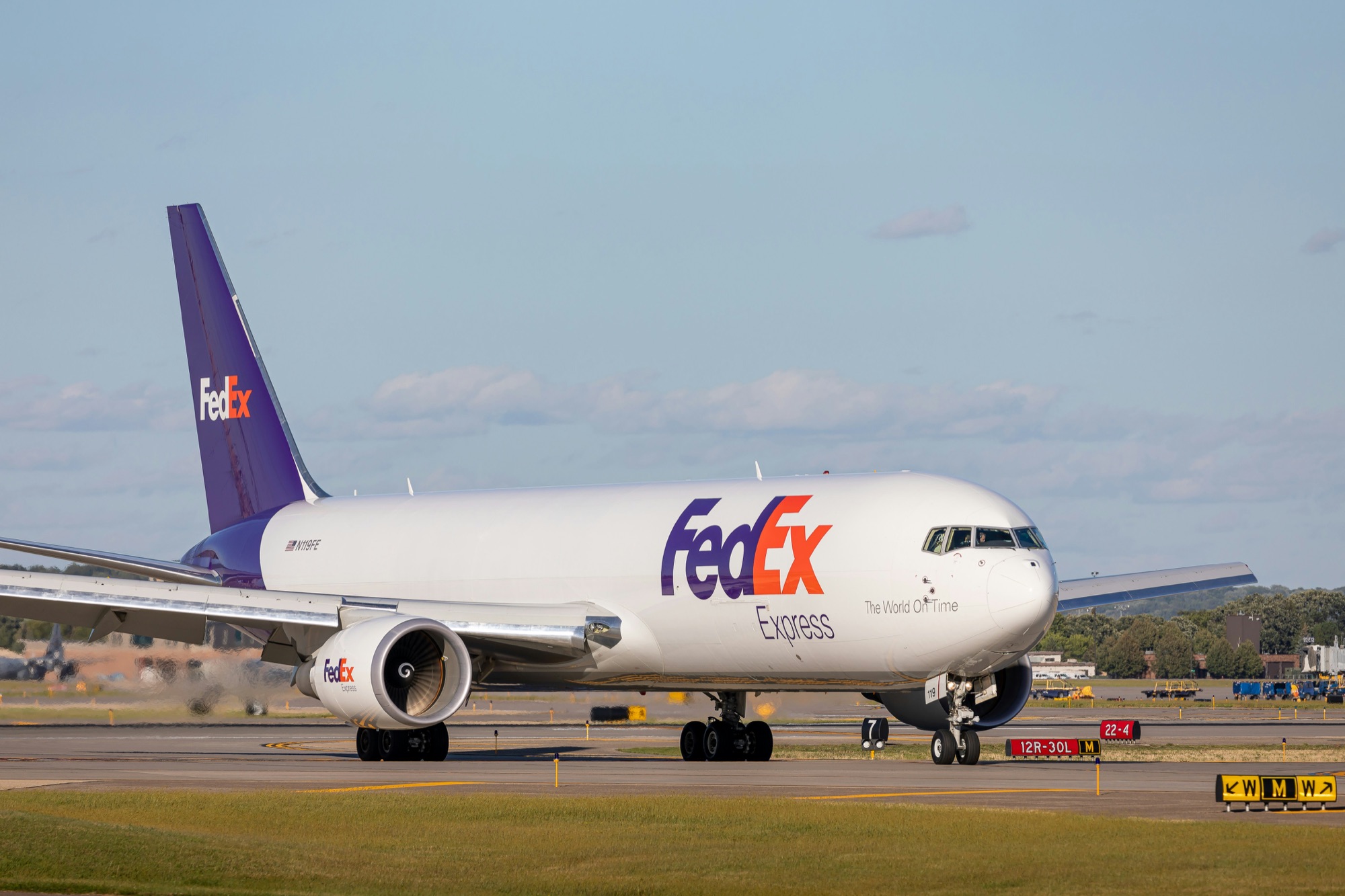 Services Overview FedEx services in Canada