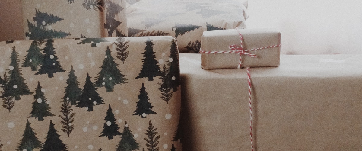 Holiday shipping schedule